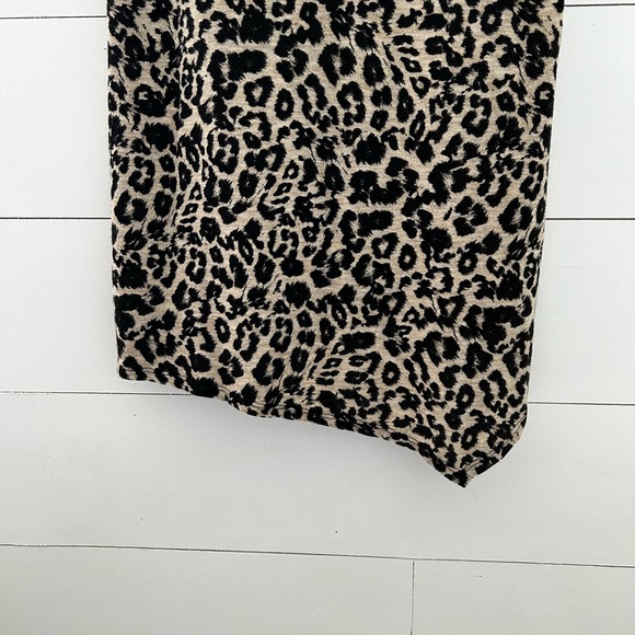 Generation Love Leopard Dress - Picture 4 of 7